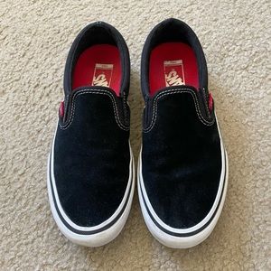 Black Pro Slip-On Vans | Size 7 (Men), Size 8.5 (Women)